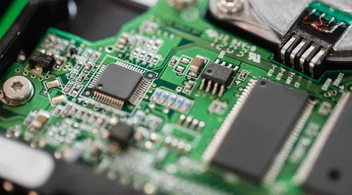 多層線路板的特點(diǎn)及其在電子電路裝配制造與銷售中的重要性